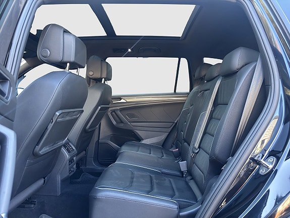 Volkswagen Tiguan Allspace 22 of 25