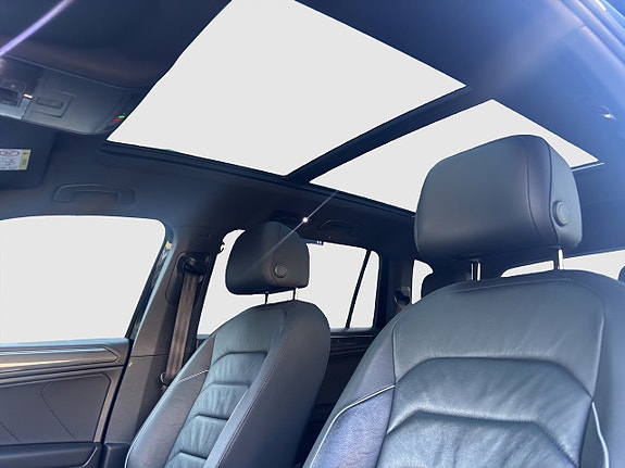 Volkswagen Tiguan Allspace 12 of 25