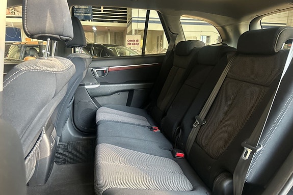 Hyundai Santa Fe 15 of 19