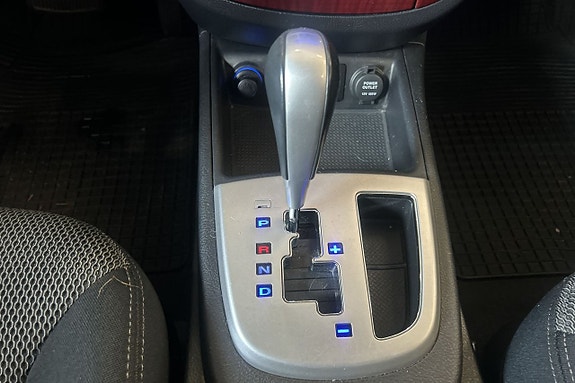 Hyundai Santa Fe 14 of 19