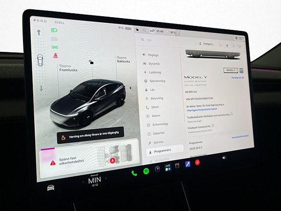 Tesla Model Y 21 of 30