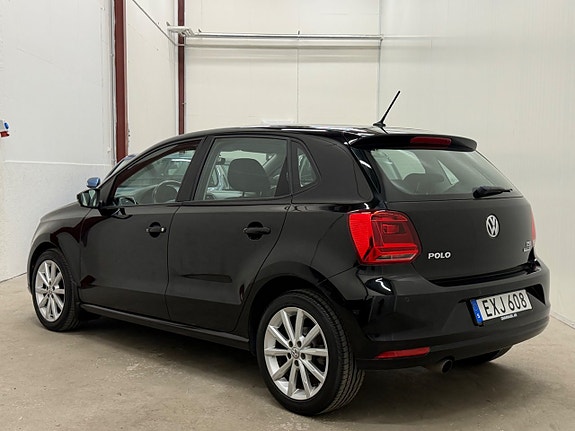Volkswagen Polo 13 of 24
