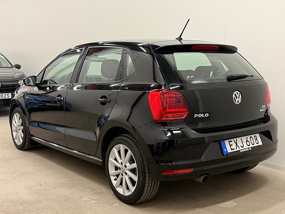 Volkswagen Polo 12 of 24