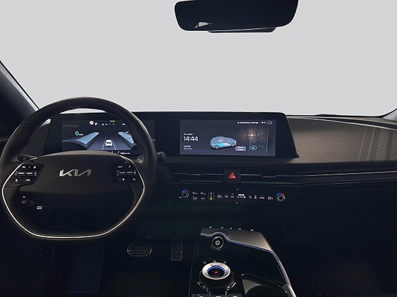 Kia EV6 10 of 15