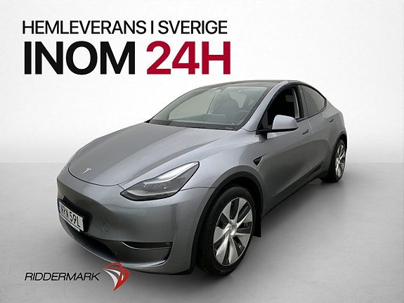 Tesla Model Y 4 of 30