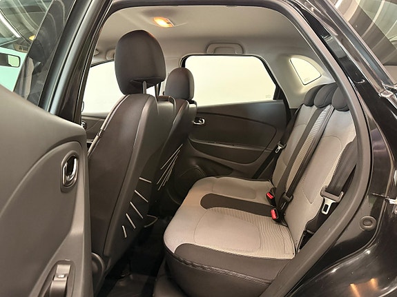 Renault Captur 14 of 16