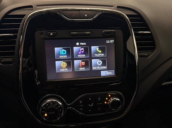 Renault Captur 6 of 16