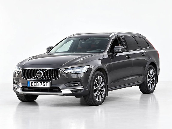 Volvo V90 Cross Country 2 of 23
