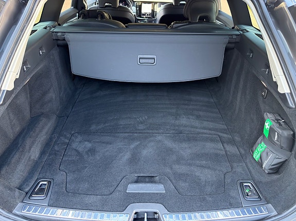 Volvo V90 Cross Country 22 of 23