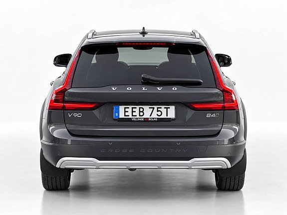 Volvo V90 Cross Country 6 of 23