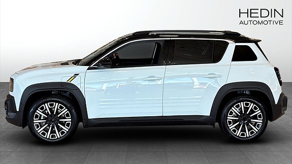 Renault 4 E-Tech 6 of 12