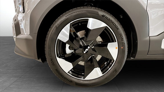 Kia EV2 9 of 12