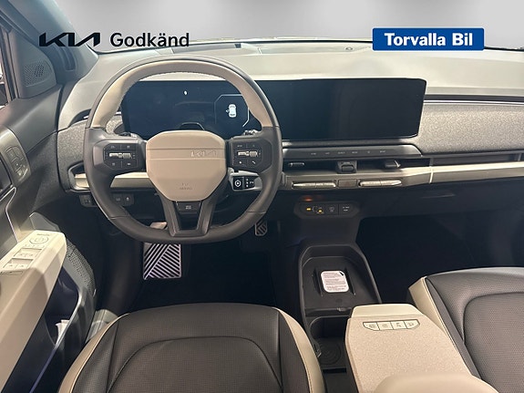 Kia EV3 8 of 15