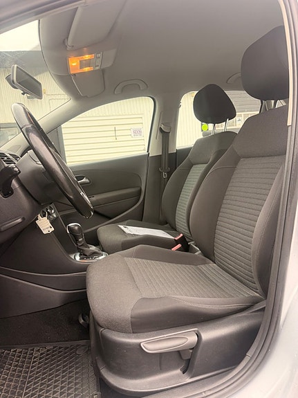 Volkswagen Polo 11 of 18