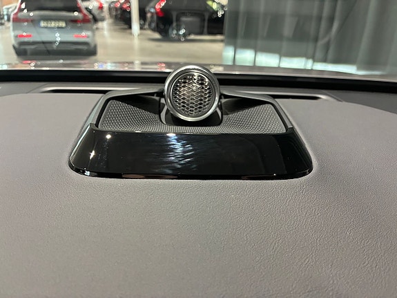 Volvo ES90 21 of 21