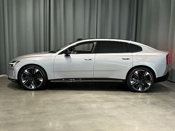 Volvo ES90 5 of 21