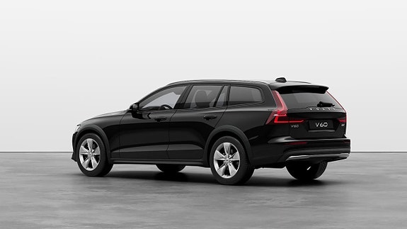 Volvo V60 Cross Country 3 of 7