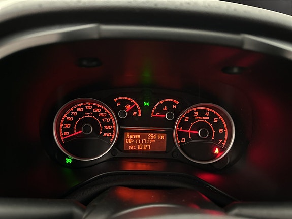 Fiat Doblo 13 of 21
