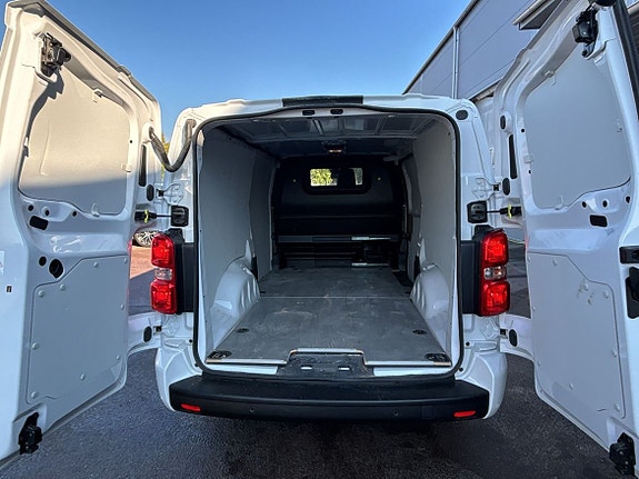 Toyota Proace 11 of 15