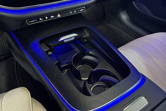 Mercedes-Benz E300 de 16 of 20