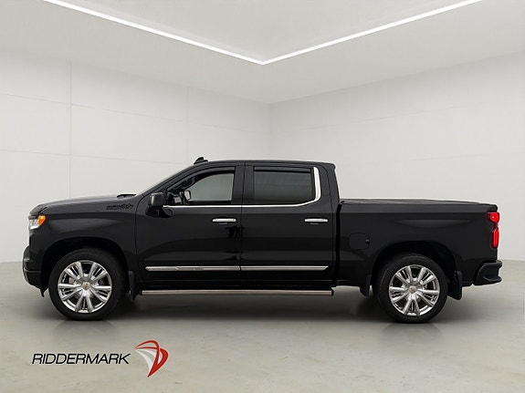 Chevrolet Silverado EV 6 of 30
