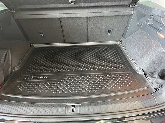 Volkswagen Tiguan 5 of 9