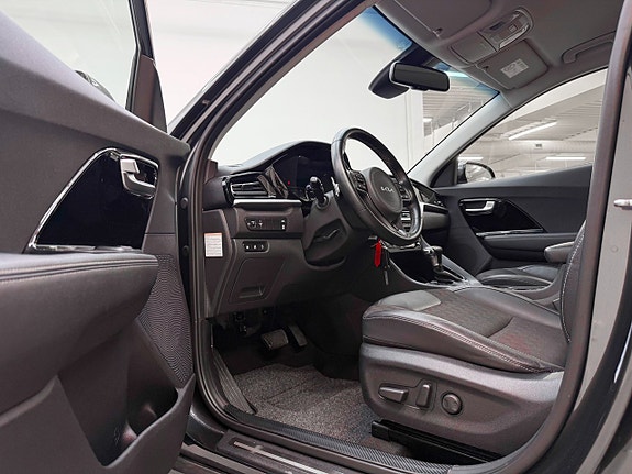 Kia Niro 10 of 28