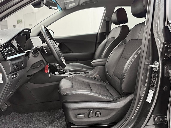 Kia Niro 11 of 28