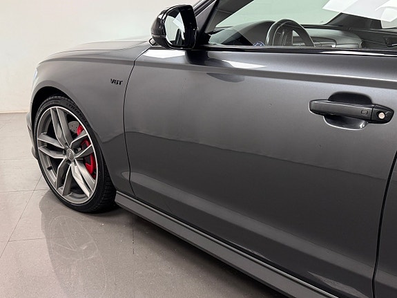 Audi A6 4 of 16