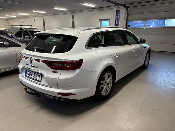 Renault Talisman 3 of 4