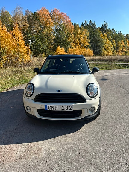 MINI Cooper 6 of 11