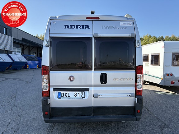 Adria TWIN 600 SP 6 of 19