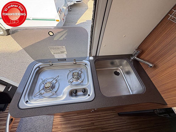 Adria TWIN 600 SP 13 of 19