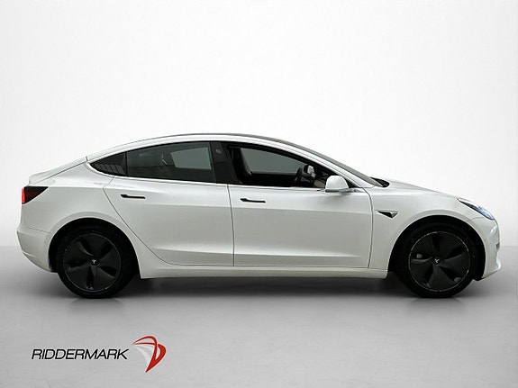 Tesla Model 3 10 of 30