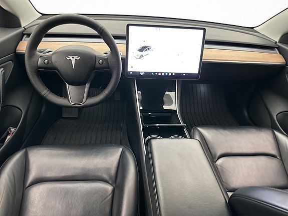 Tesla Model 3 15 of 30