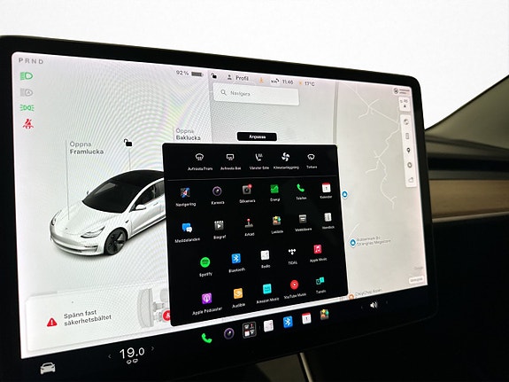 Tesla Model 3 19 of 30
