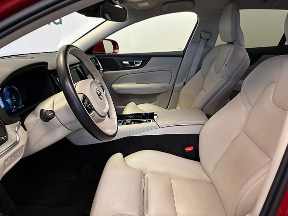 Volvo V60 16 of 24