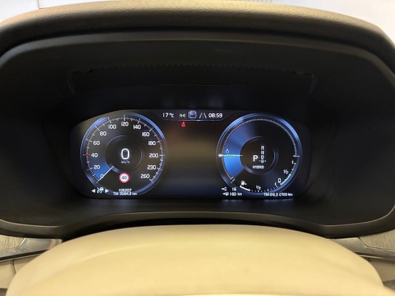 Volvo V60 19 of 24