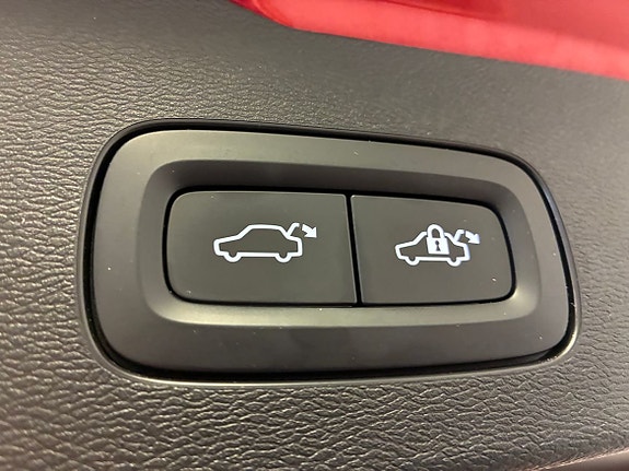 Volvo V60 11 of 24