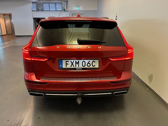 Volvo V60 7 of 24