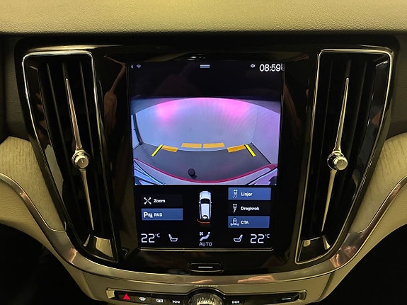 Volvo V60 23 of 24