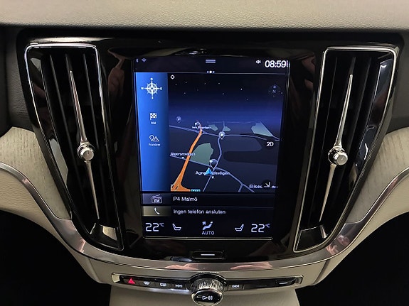 Volvo V60 22 of 24