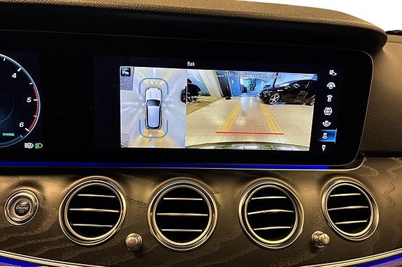 Mercedes-Benz E220 18 of 22