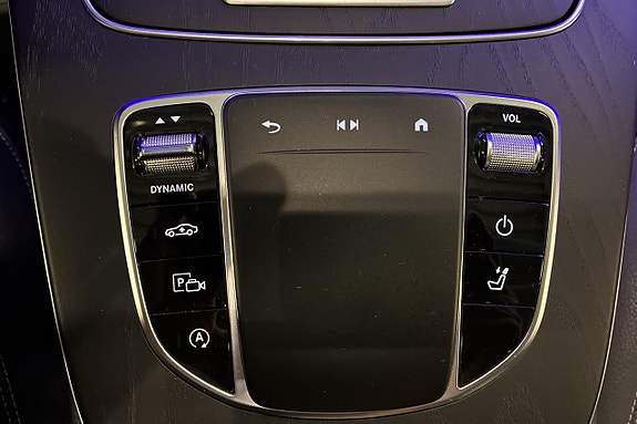 Mercedes-Benz E220 19 of 22