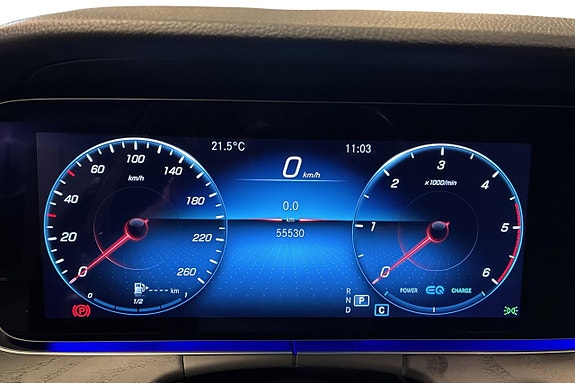 Mercedes-Benz E220 11 of 22