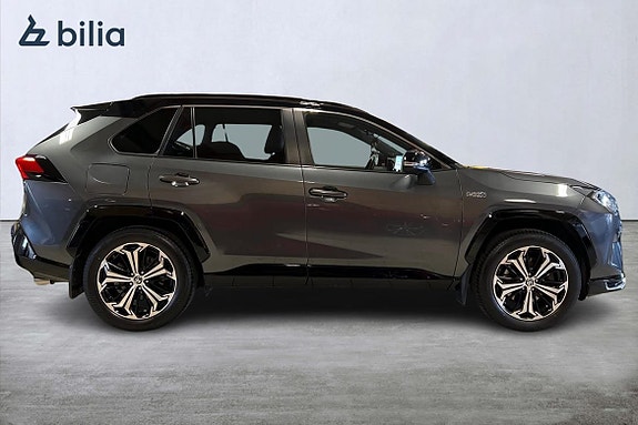 Toyota RAV4 18 of 21