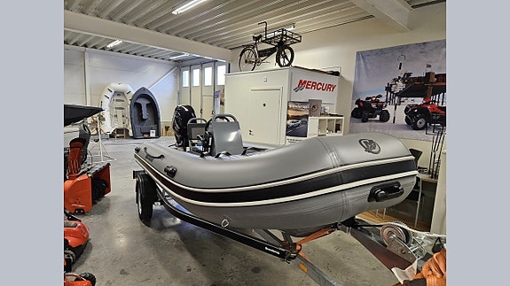 Quicksilver 420 Alurib Mercury F40 EFI Demobåt
