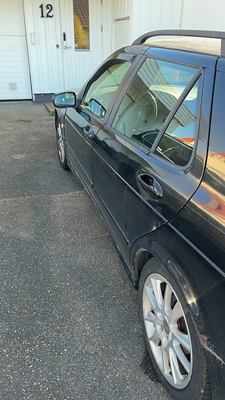 Saab 9-5 3 of 9