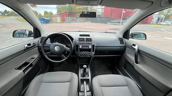 Volkswagen Polo 5 of 6