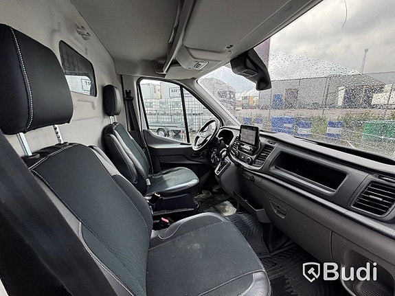 Ford Transit 16 of 22
